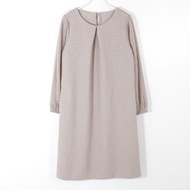 日本 grove feminine light greyish purple One piece Dress 淺灰紫色後鈕扣圓領套頭拼接長袖直筒顯瘦連身裙