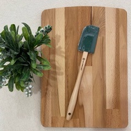Le Creuset Bijou Medium Spatula