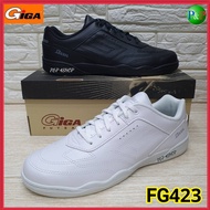 GIGA FG423 รองเท้าฟุตซอล (37-44) สีดำ / สีขาว ของแท้ 100%