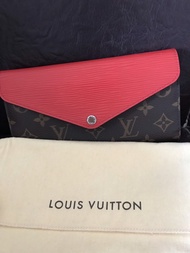 Dompet Louis Vuitton marie lou red (original)