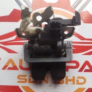 AUDI Q3,Q5,Q7 REAR BONNET LOCK USED