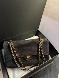Chanel maxi flag 32cm black 香奈兒 翻蓋包 麂皮 黑色