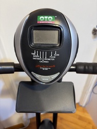 OTO 健身單車 Z200