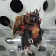 戴斯特洛伊亞，哥斯拉，東寶大怪獸，大膠