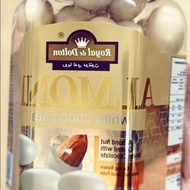 Royal de Dolton Almond White Chocolate Eggs Jar 500gm