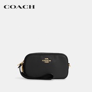 COACH กระเป๋าคล้องมือผู้หญิงรุ่น Jamie Wristlet สีดำ C9932 IMBLK