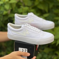 Aekoshoes Prefixmate Low White Original