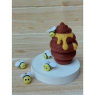 Infelt - Needle Felted Bee Hive