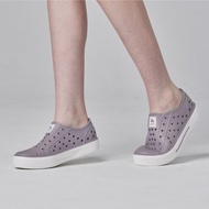 moz瑞典駝鹿 雙色洞洞餅乾水鞋 (芋頭牛奶) 防潑水-附鞋扣