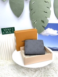 《荃灣實體店》 LV🧡新款 真皮壓紋 灰色短銀包🩶