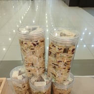 Milky Snowflakes Crisps 雪花酥 
