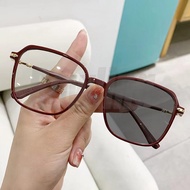 Gratis Ongkir - Kacamata Perlindungan Anti Radiasi Wanita Pria / 2 In 1 Kacamata Lensa Photocromic