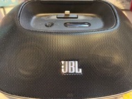 JBL喇叭 連手機叉電