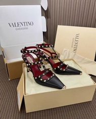 Valentino 高跟鞋