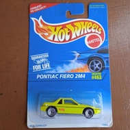 Hot wheels hotwheels poundiac fiero 2m4 yellow yellow