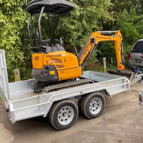 Professional Mini Excavator 1.5 Ton 1.8t 2t with Enclosed Cabin & AC Pilot Joystick Control Zero Tai