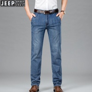 JEEP Jeep 2025กางเกงยีนส์ขาตรงสำหรับผู้ชายกางเกงยีนส์ใหม่บางใส่ฤดูร้อนหลวมขนาดใหญ่กางเกงผ้ายืดลำลอง