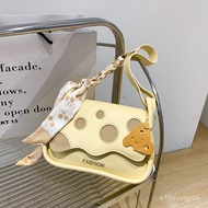 [Shishi Life Store] Mori Style Cute Little Bag Female 2026 Summer Korean Trendy Versatile Messenger 