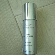 Institut esthederm Paris eau cellulaire spray