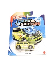 DieCast Hotwheels Color Shifters Scion XB