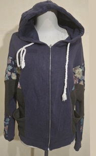 Thrifting Hoodie Wanita Preloved Impor