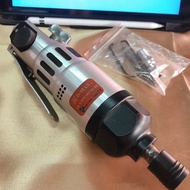 Air Screw Driver 8H D-Max Brand (6.3 barg./8 000 rpm)