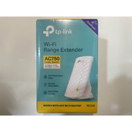 TP-LINK AC750 Wi-Fi Range ExtenderRE200