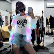 เสื้อโค้ทผ้าติดไฟ LED สำหรับเด็กผู้หญิงเสื้อโค้ทเครื่องแต่งกายเรืองแสงสร้างสรรค์กันน้ำได้ไฟ LED เต้นรำเสื้อผ้าสำหรับงานปาร์ตี้คริสต์มาส