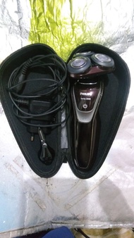 飛利浦 Philips S5510 Series 5000 電動剃鬚刨  Braun Series 7電動剃鬚刨