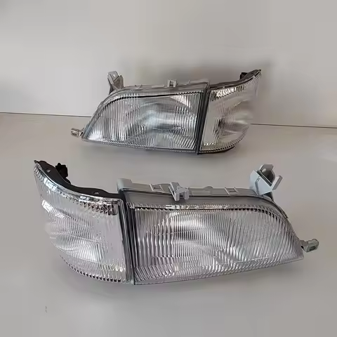 Set Car Headlight For Toyota Dyna KDY230 LY280 Hino 300 1999 to 2003 Headlights