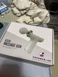 迷你按摩槍