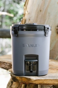 STANLEY 冒險系列 Water Jug 保溫冷飲桶 7.5L /曜石灰