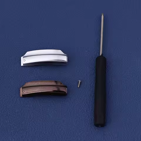 {MX} Garmin Edge 1040 Anti-Dust Plug With Screw Tool Solar/Normal Versions USB Caps Charging Cover