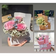 [Wholesale 50 BAGS]Paper bag with 2 compartments for flowers and drinks, used as a meaningful gift f