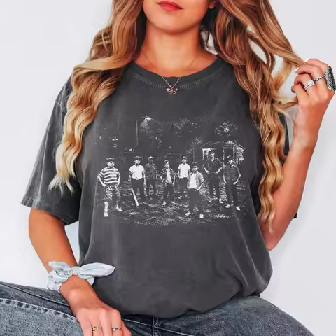 Retro Sand Legend T-shirt, Legend Never Ends Baseball T-shirt Women's T-shirt New Men's and Women's 