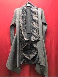 三宅一生系列 流行時尚精品 皺摺折疊衣 - 外套 【外套 ( 長 : 85cm ) 】