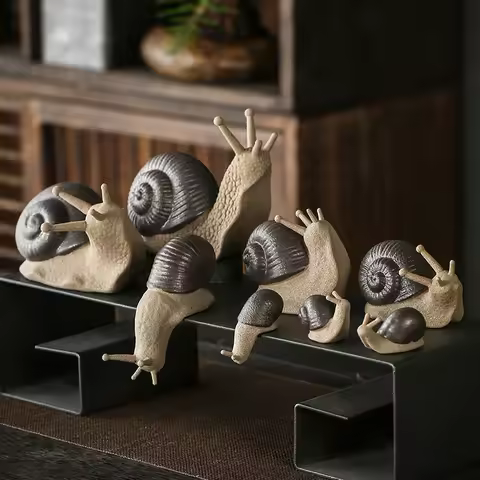 Ceramic Handmade Little Snail Tea Pet Ornament Mini Simulation Animal for Home Decor Table Flower Mi