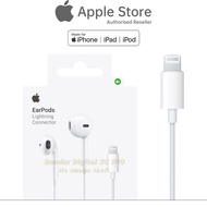 Apple Original Apple EarPods with Lightning Connector  for iPhone 17, 16, 15, 14, 13, 12, 11, X, XR 