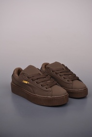 ยาง FENTY X PUMA Soled Classic ส่งกลับสู่รองเท้าผ้าใบลำลองแบบสั้น Puma