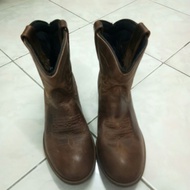 Dingo Women Willie Leather Cowgirl Boots.