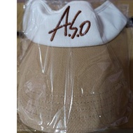 A Thin Leather Shoes Sun Hat aso Original Price 300 Collection Commemorative Gift