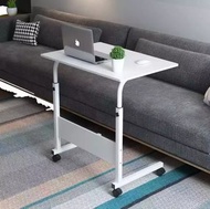 深水埗交收（訂貨價$150）60cmx40cm 床邊電腦枱 懶人枱 電腦桌 Bedside Table