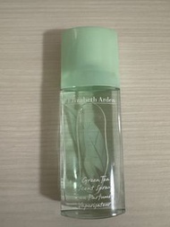 Elizabeth Arden 綠茶香水