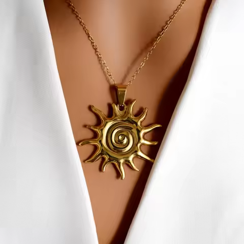 Hot Sale Swirl Sun Pendant Stainless Steel Gold Plated Simple Fashion Necklace