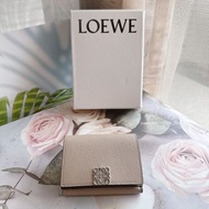 Loewe 沙色短夾