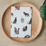 屋頂上的花斑貓明信片 Calico cat on the roof 4 x 6