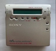 港行 sony mdlp md walkman mz-r900 mini disc player recorder made in japan r900 mz lp long play minidisc digital recording