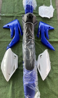 ชุดสีCRF150 พร้อมถังเบาะ งานหนา