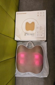出售:  全新溫熱無線腰.背部按摩器,.按摩枕。可以無線使用, 可按摩身體各部位,肩頸,腰背,腳部。Breo. Oto.Itsu.Ogawa. Osim.