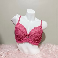 38DD — Victoria’s Secret Demi Bra (fits 40D)